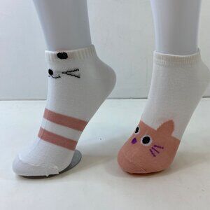 Womens Ankle Socks Set 2 Cat Face Print Stripes White Pink Black